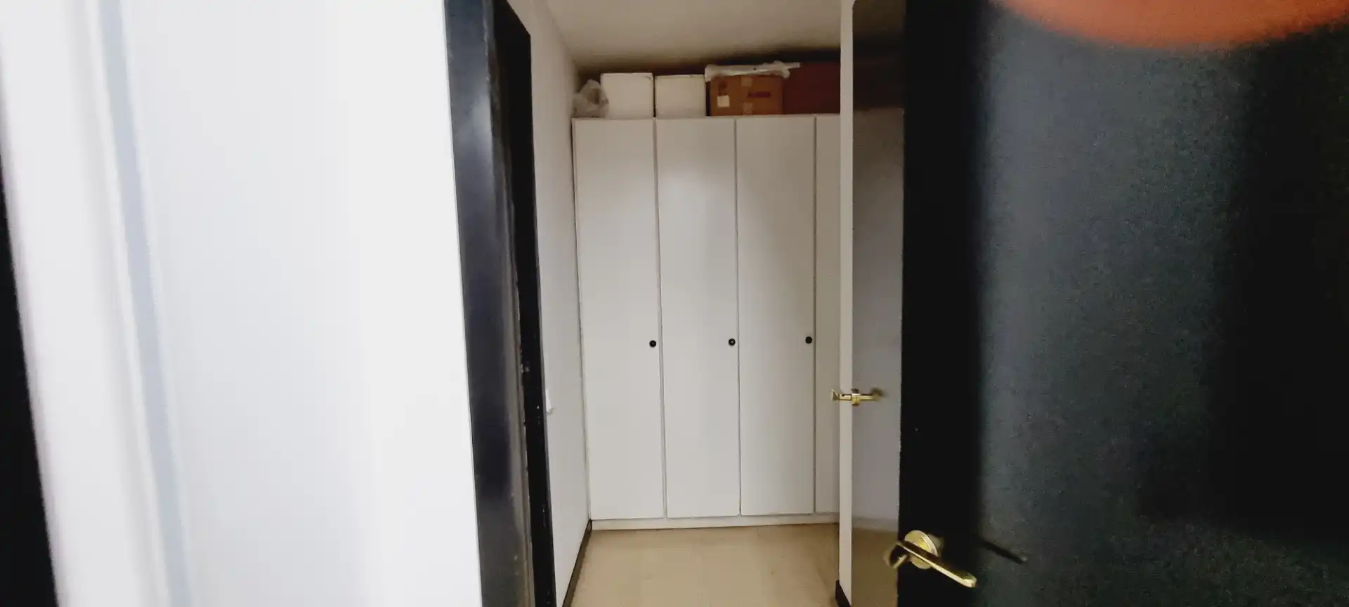 Schlafzimmer von Büro zum Verkauf in Barcelona