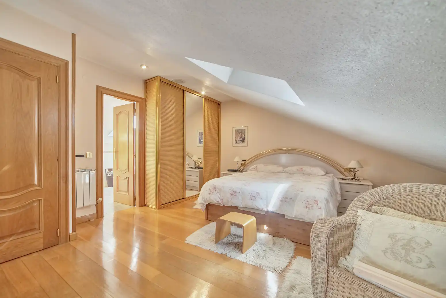 Habitación de Casa adosada en venta en Ezcabarte con Calefacción, Jardín privado y Parquet