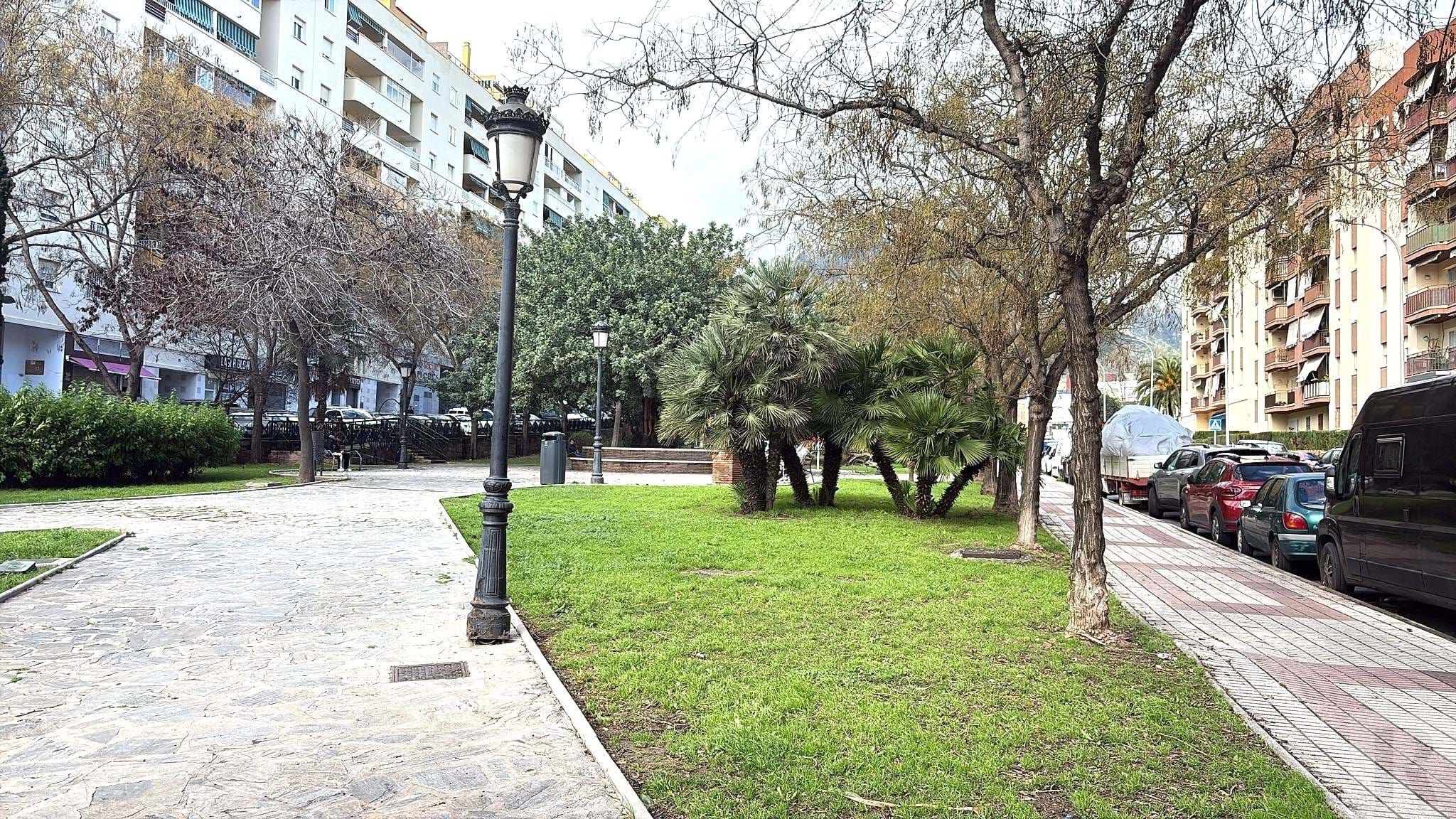 Vista exterior de Pis en venda en Marbella amb Terrassa