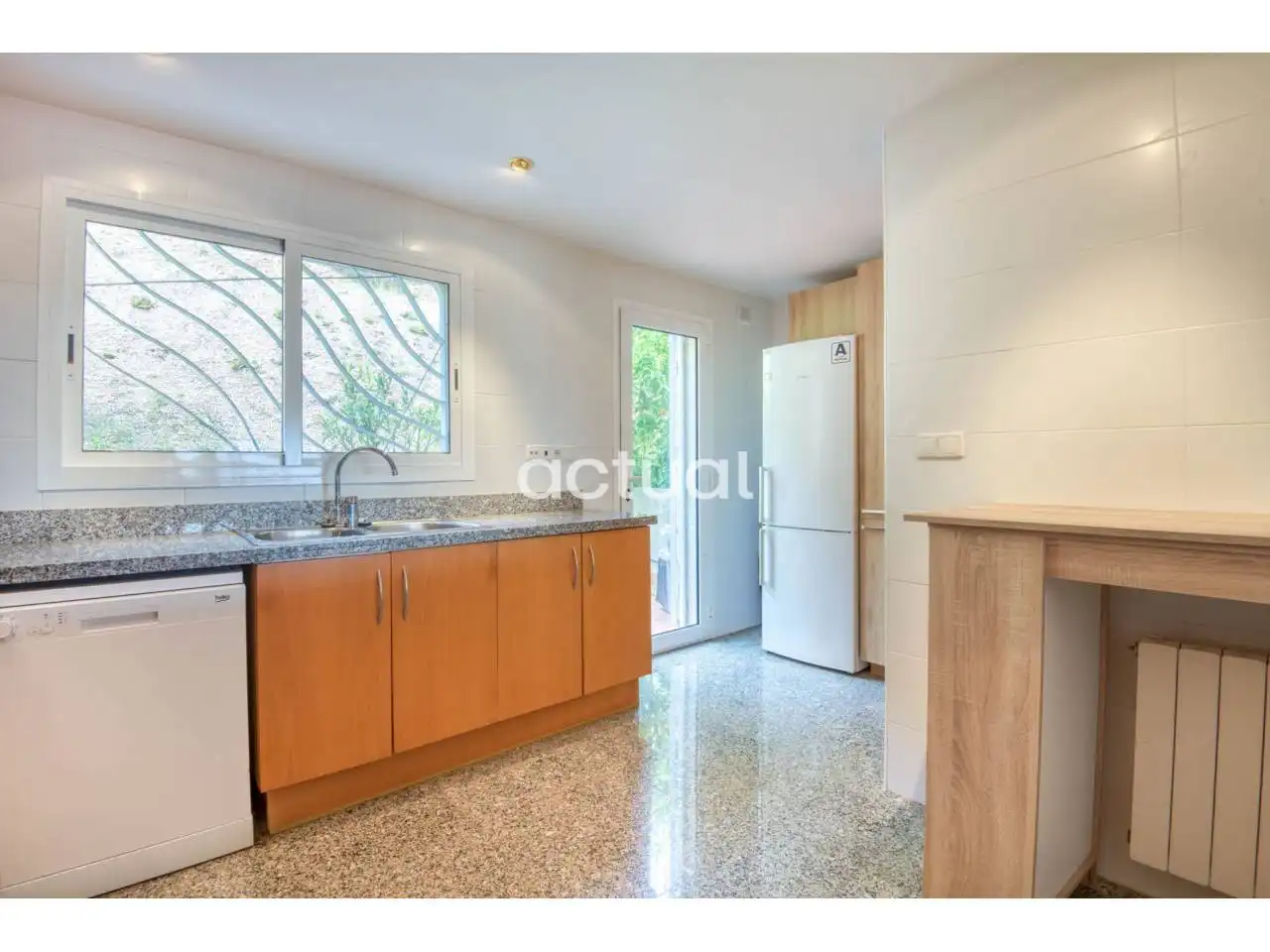 Cuina de Casa o xalet en venda en Sant Feliu de Guíxols amb Aire condicionat, Calefacció i Terrassa