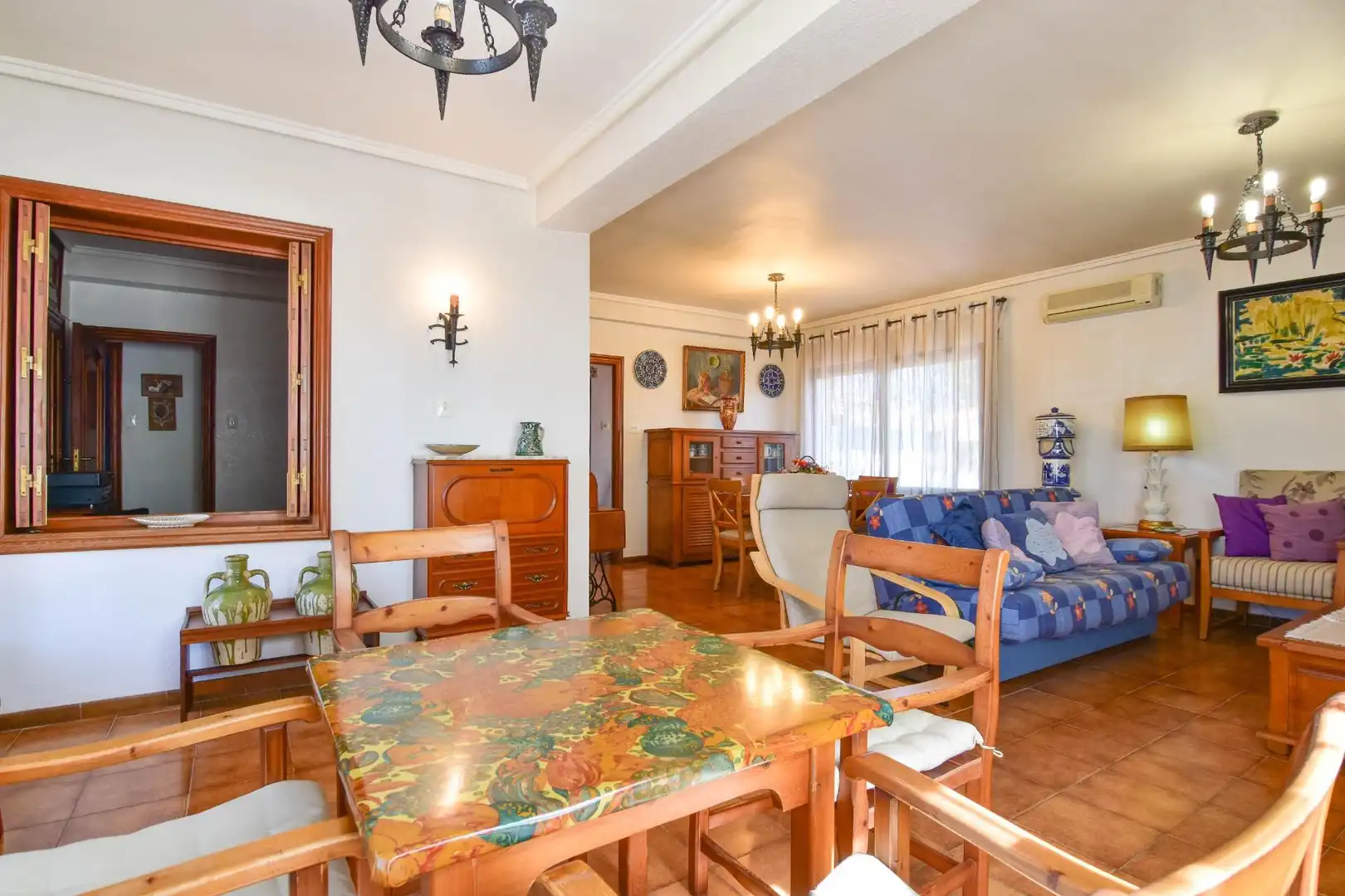 Comedor de Casa o chalet en venta en Montserrat con Aire acondicionado, Calefacción y Trastero