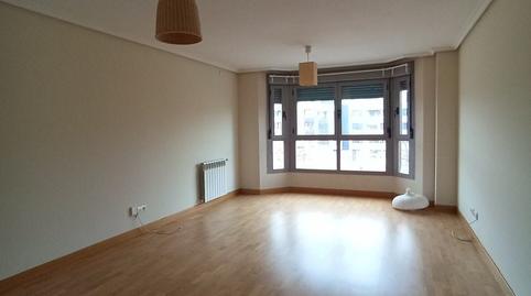 Photo 3 of Flat to rent in Fuentelucha, Norte, Madrid