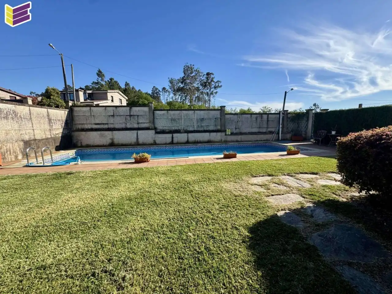 Piscina de Casa o xalet en venda en O Porriño   amb Calefacció, Jardí privat i Parquet