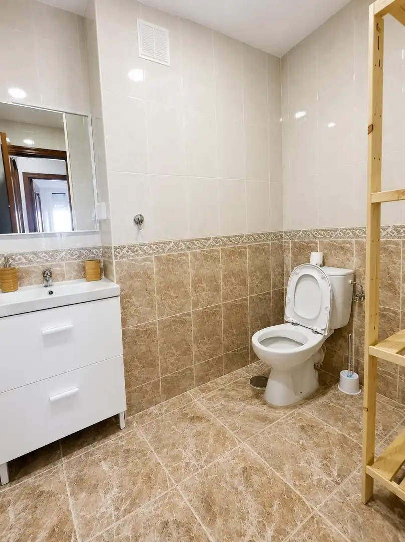 Badezimmer von Wohnungen zur Miete in Jerez de la Frontera