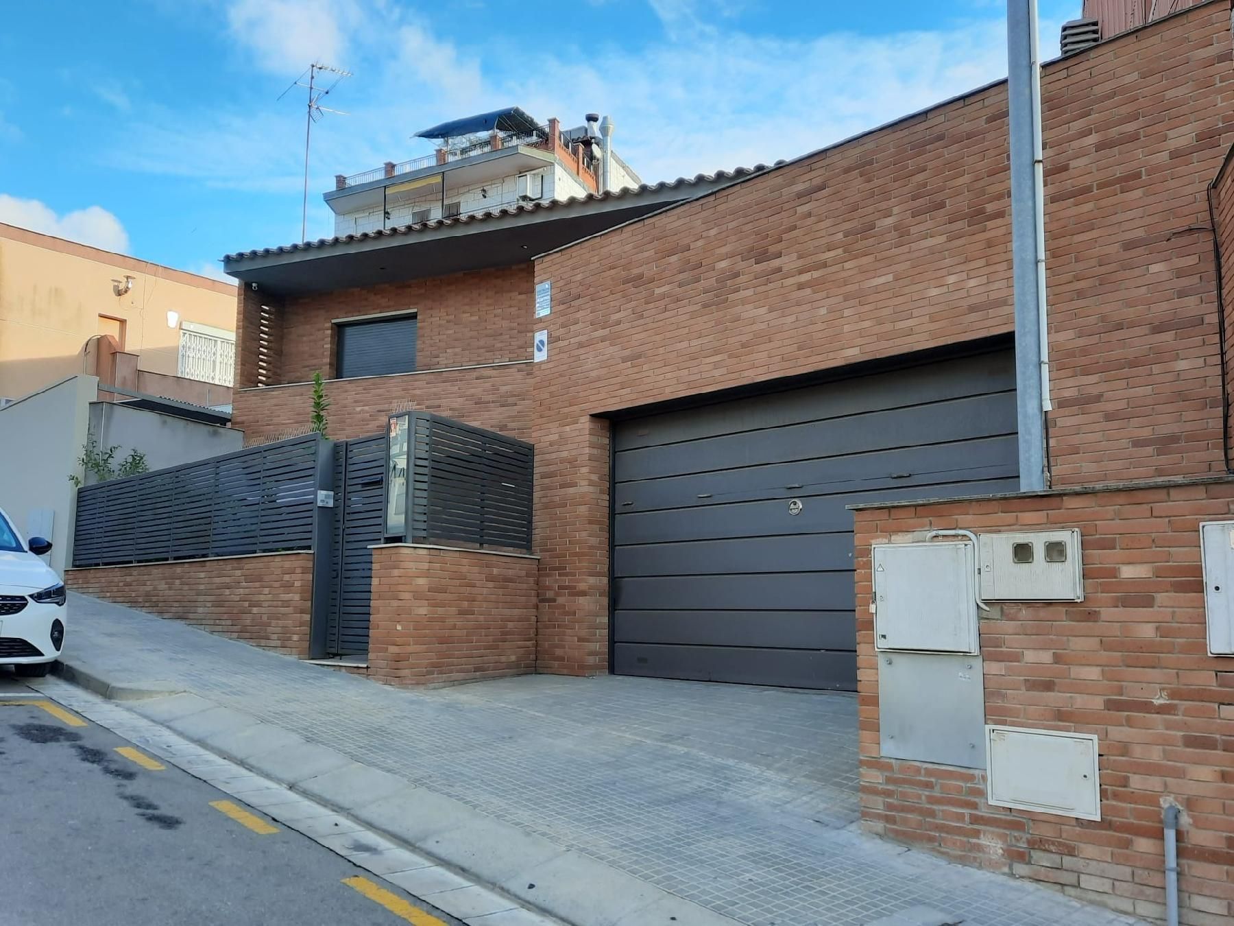 Vista exterior de Casa o xalet en venda en Sant Vicenç Dels Horts