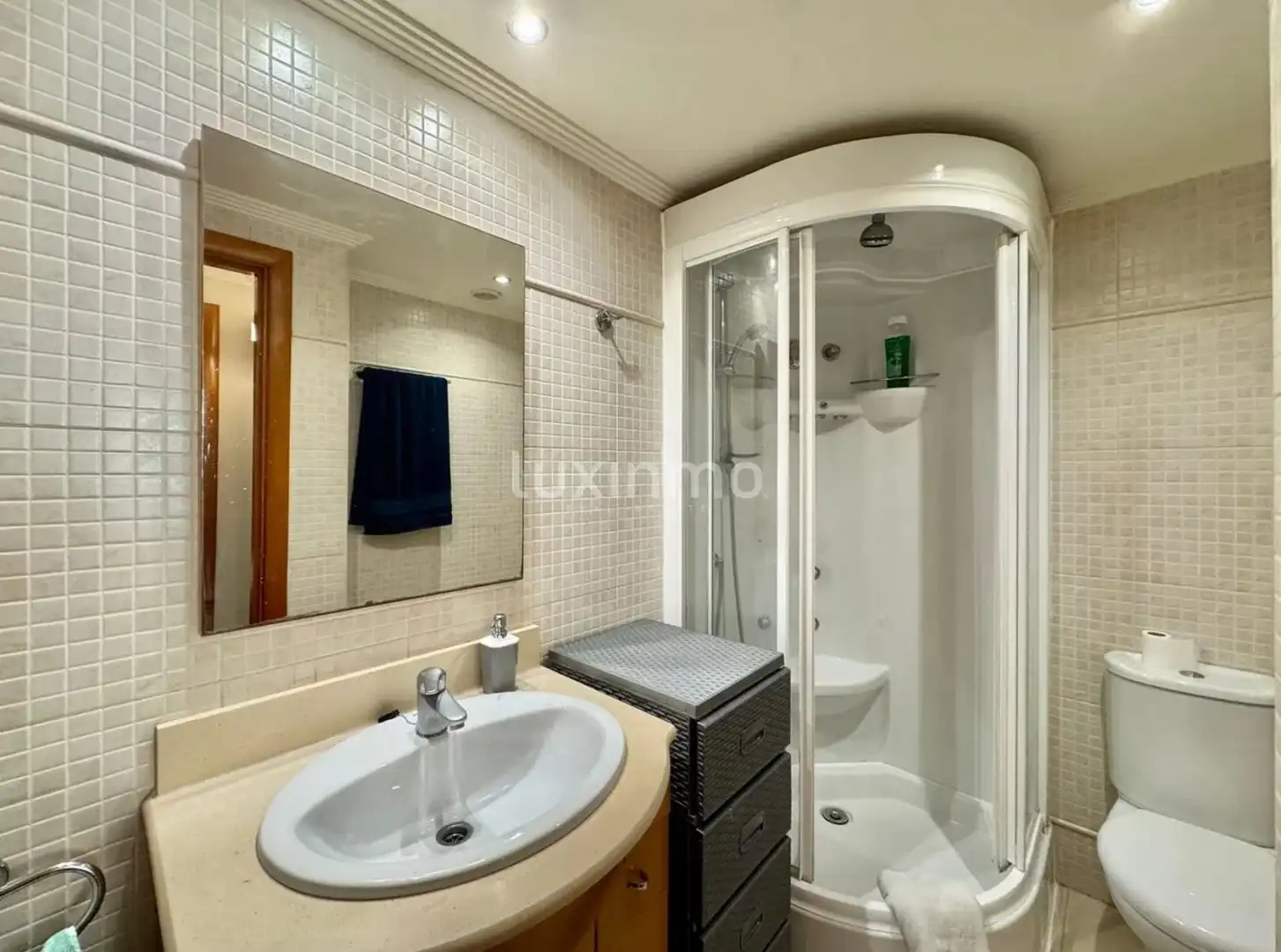 Bathroom of Flat for sale in Altea  with Air Conditioner, Terrace and Storage room
