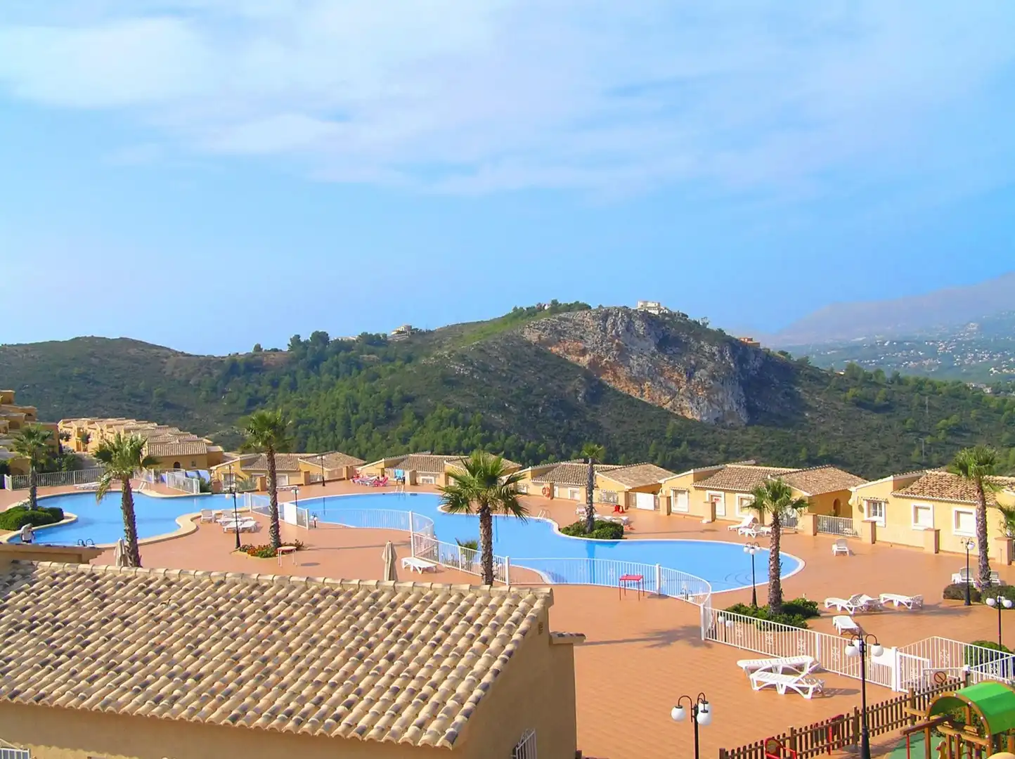 Piscina de Dúplex en venda en Benitachell / El Poble Nou de Benitatxell amb Aire condicionat, Terrassa i Alarma