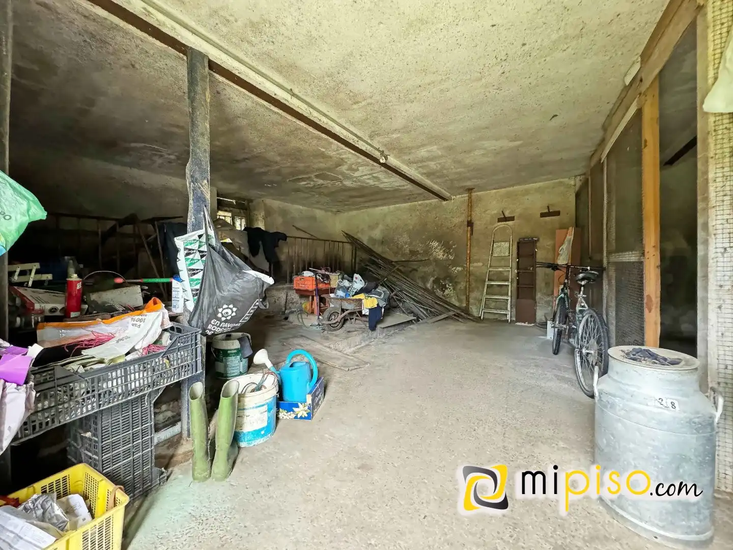 Houses for sale in Laredo  with Private garden