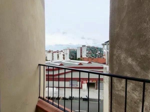 Terrassa de Àtic en venda en L'Hospitalet de Llobregat amb Balcó