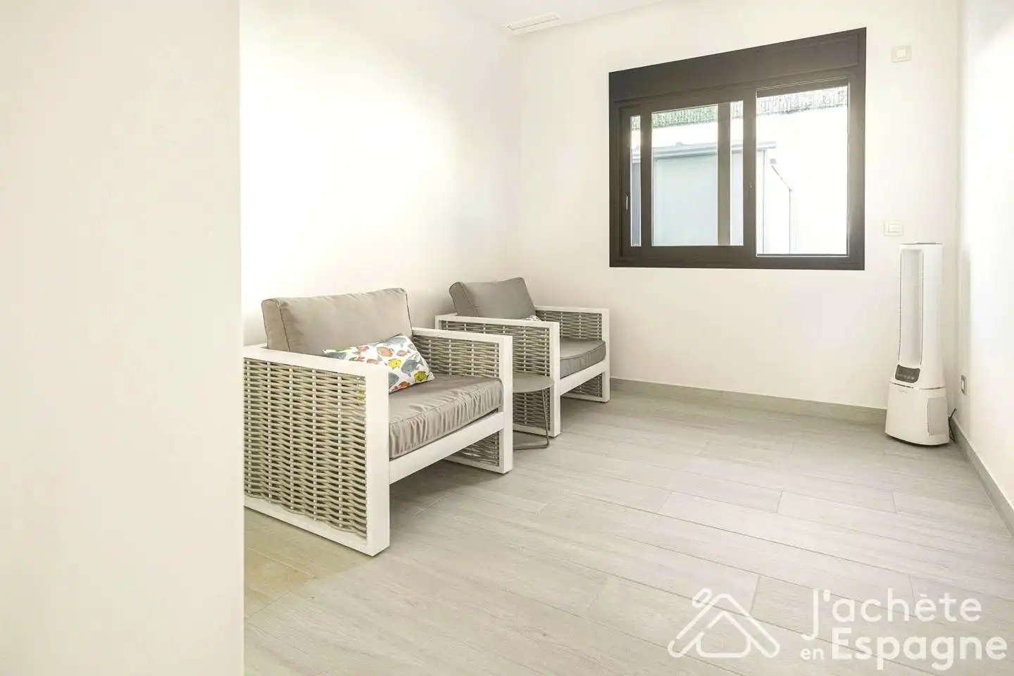 Haus mit Pool zum Verkauf in calle d'Equador, imagen 12