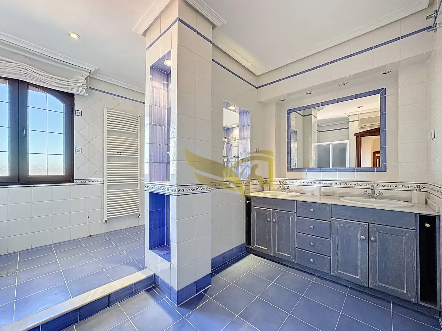 Baño de Casa o chalet en venta en Aranjuez con Aire acondicionado, Calefacción y Jardín privado