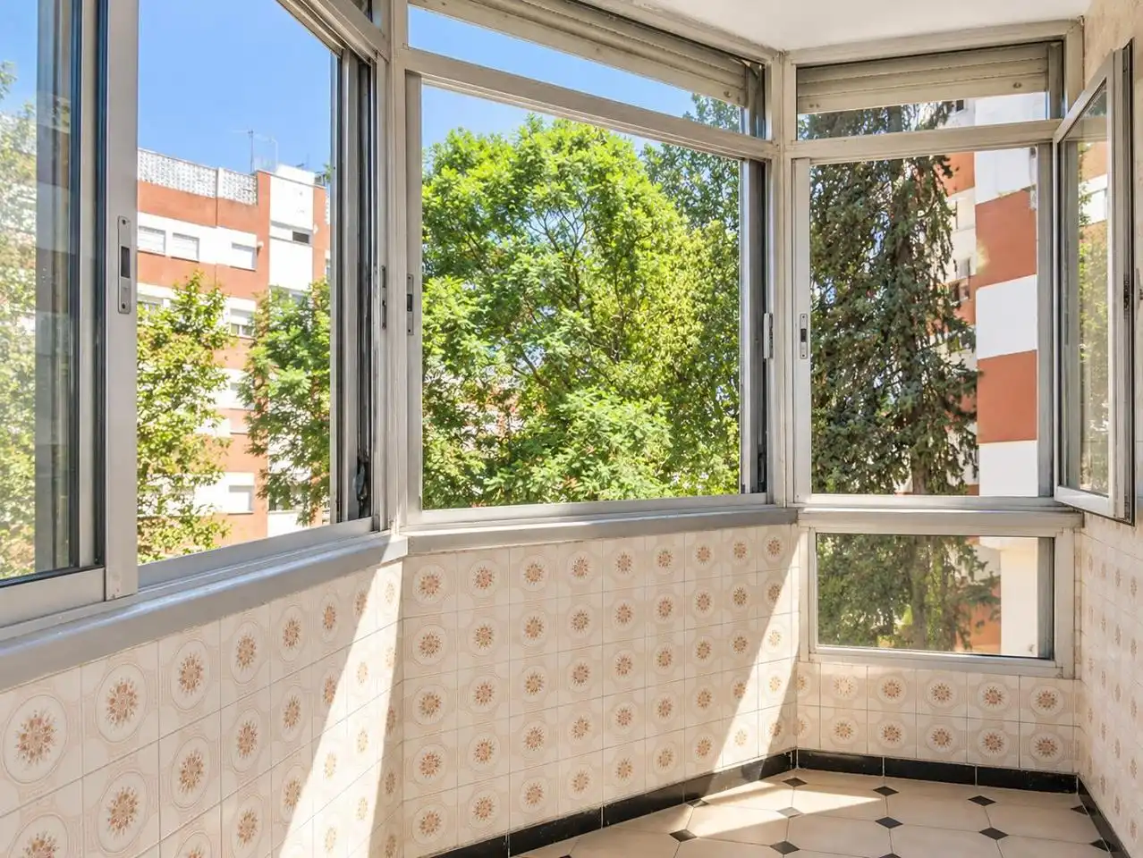 Terrassa de Pis en venda en Sevilla amb Aire condicionat, Moblat i Balcó