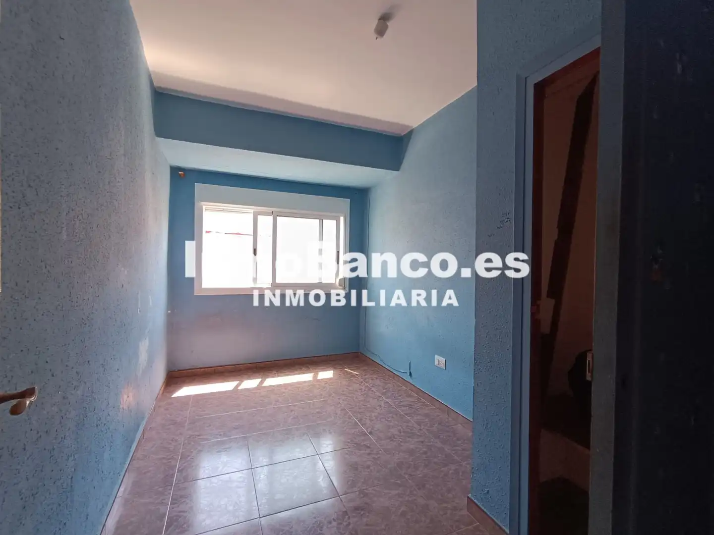 Piso con terraza en venta en Carrer de Santa Cecilia 2, imagen 6