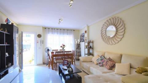 Foto 4 de Casa adosada de lloguer a Villamartín - Las Filipinas, Orihuela