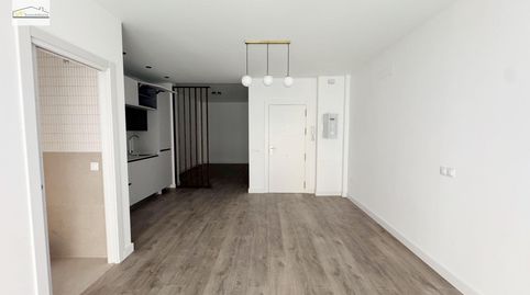 Foto 3 de Piso en venta en Los Castillejos - La Trinidad, Málaga Capital