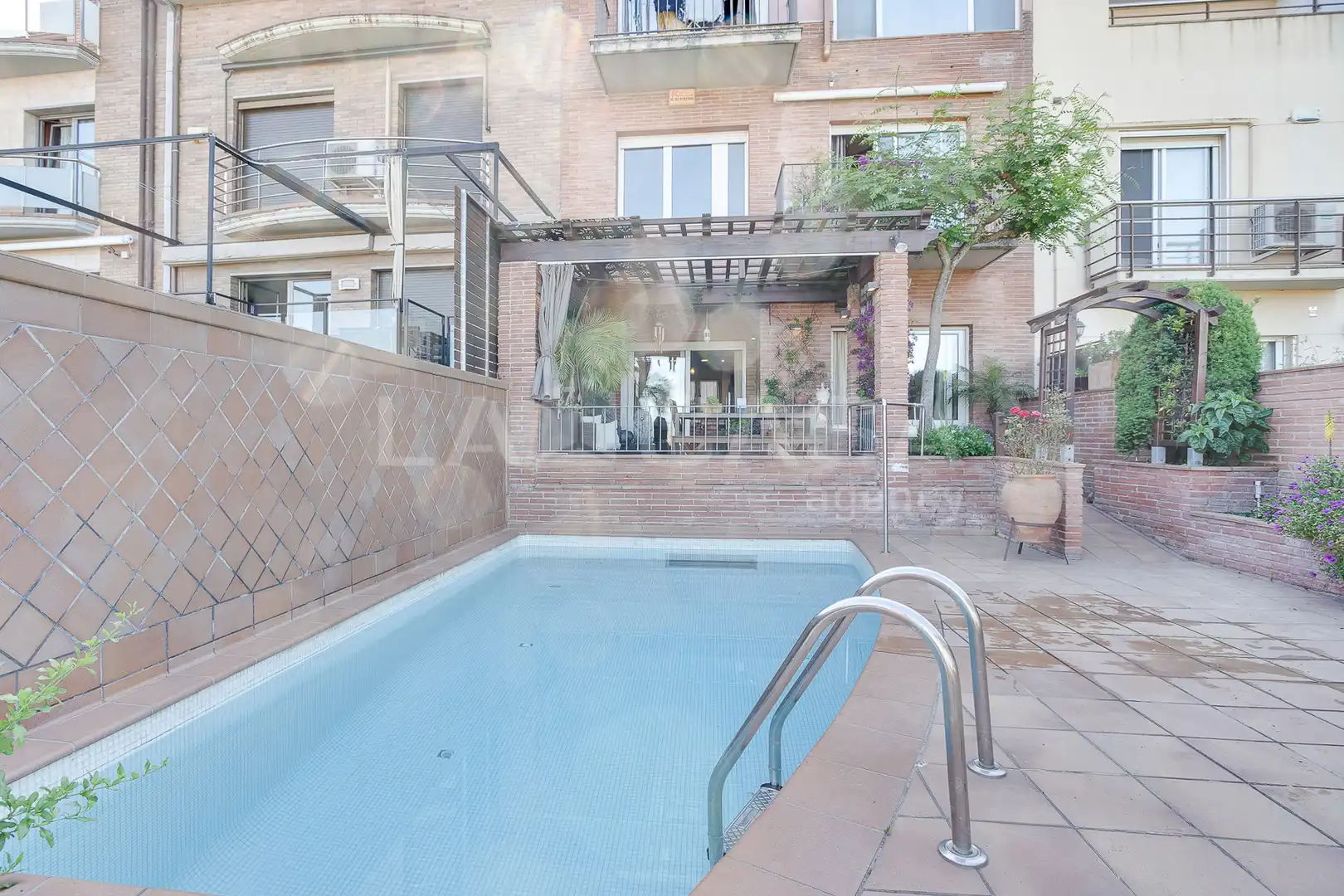 Casa con terraza en venta en Font Verda