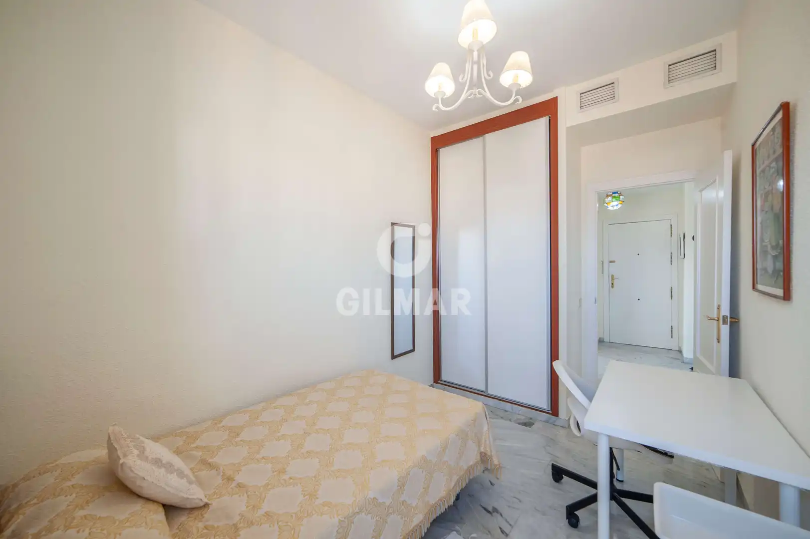 Schlafzimmer von Maisonette zur Miete in Sevilla mit Heizung und Möbliert