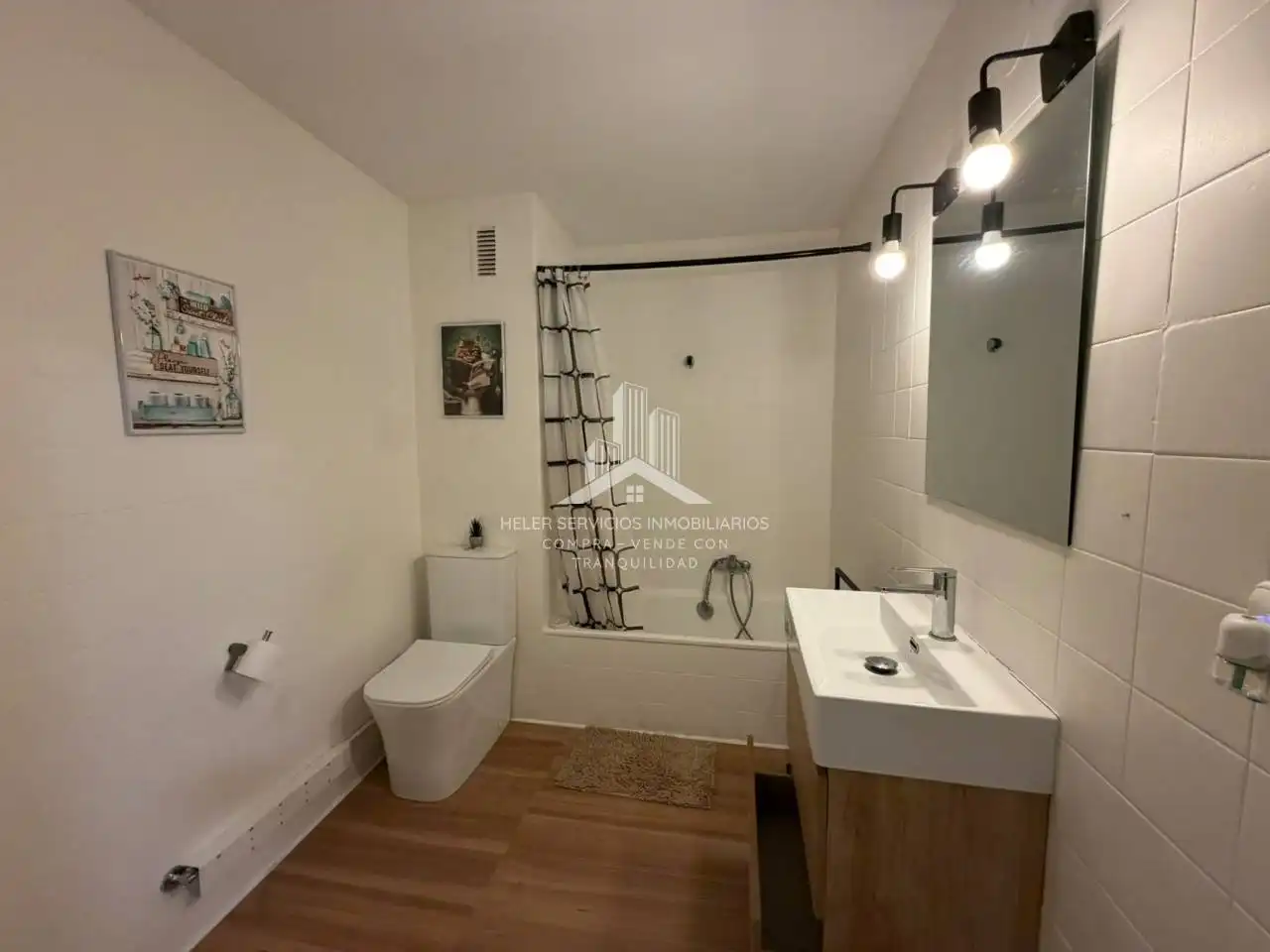 Bathroom of Flat for rent in Onda  with Parquet flooring and Furnished
