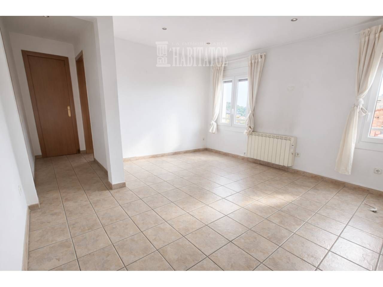 Sala d'estar de Pis en venda en Torelló amb Calefacció i Traster