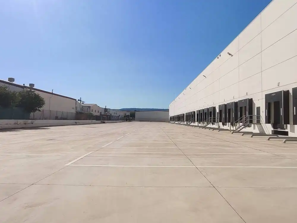 Exterior view of Industrial buildings for rent in Azuqueca de Henares