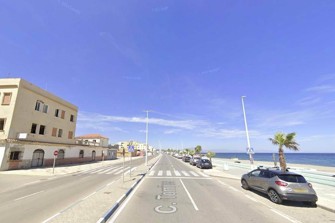 Exterior view of House or chalet for sale in La Línea de la Concepción  with Terrace