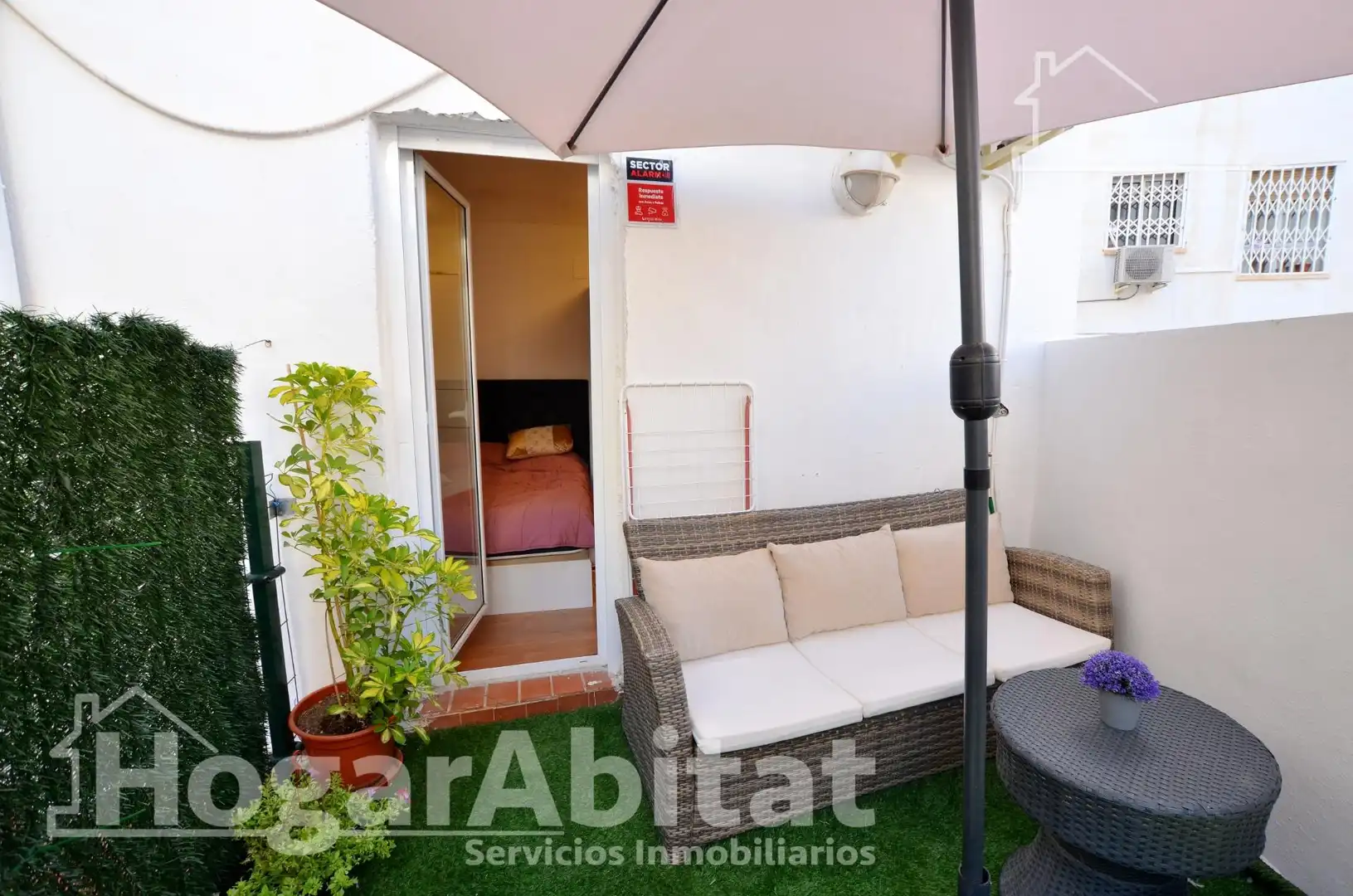 Jardí de Pis en venda en Alicante / Alacant amb Aire condicionat, Calefacció i Terrassa