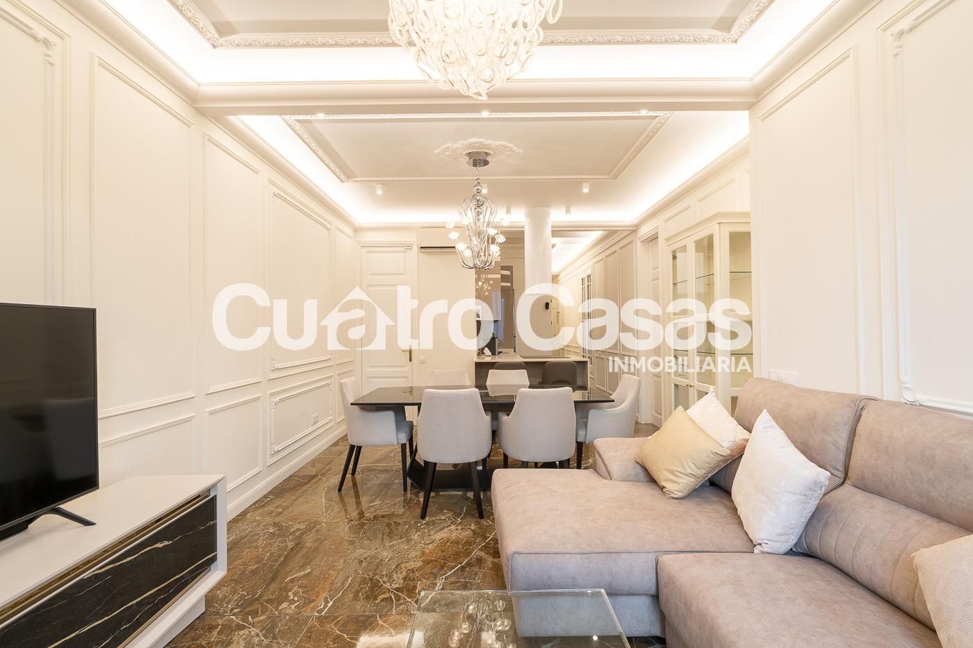 Sala de estar de Piso en venta en  Barcelona Capital con Aire acondicionado, Calefacción y Balcón