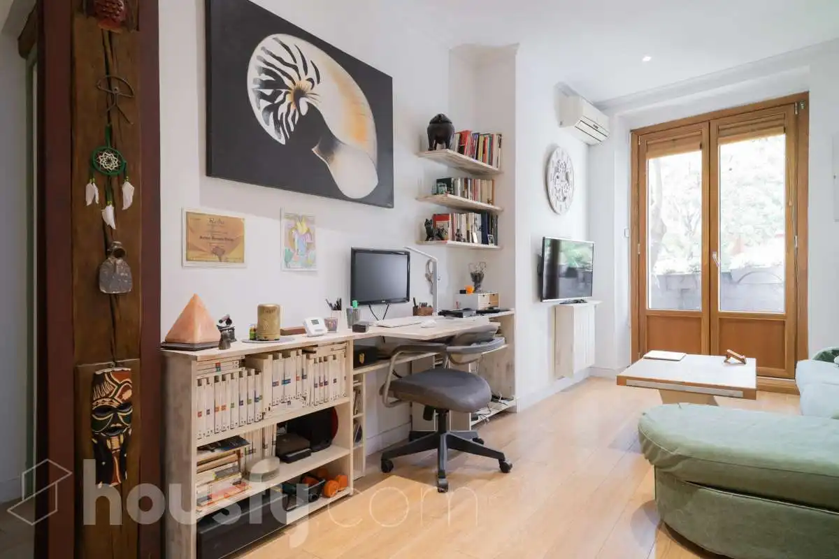 Piso con ascensor en venta en Paseo Pontones ., imagen 2