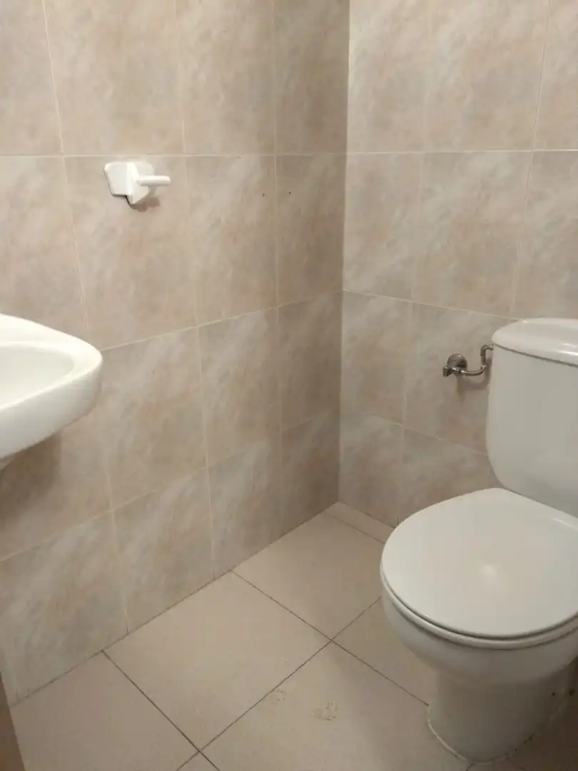 Baño de Local en venta en Huesca