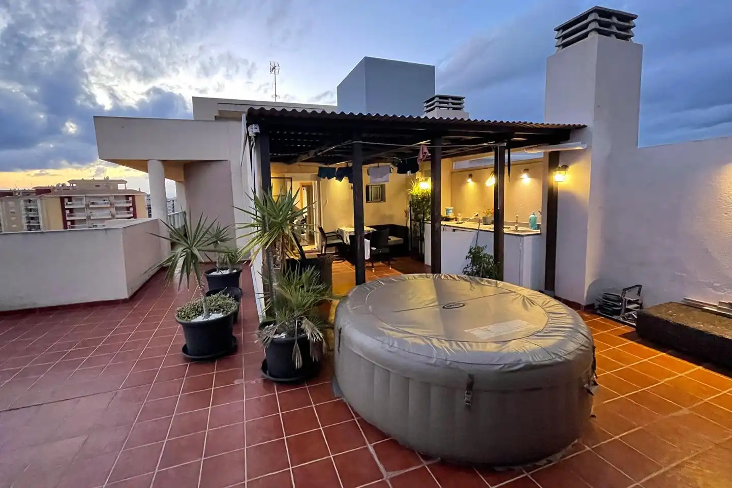 Àtic amb piscina en venda a calle Sierra del Almirez, imagen 2