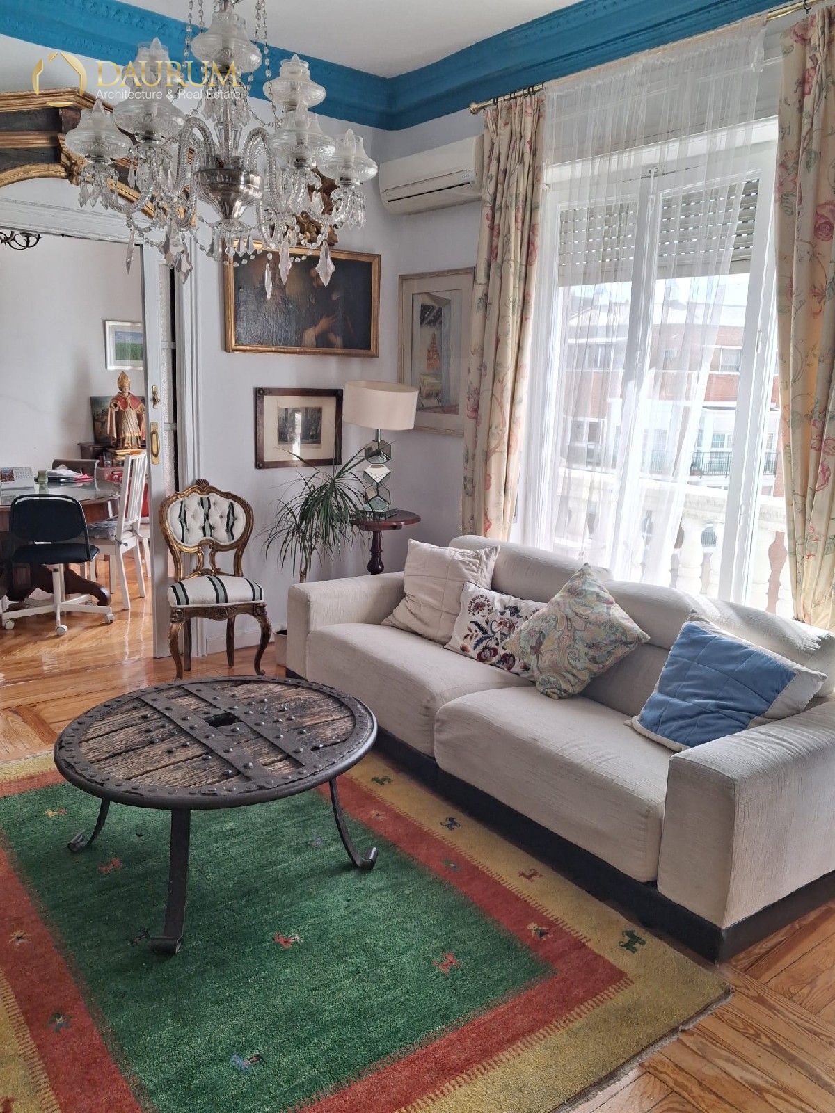 Sala d'estar de Pis en venda en  Madrid Capital amb Aire condicionat, Calefacció i Terrassa