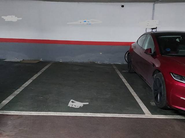 Garaje en Alquiler en Avenida del Ventisquero de la Condesa, 35 en Arroyo del Fresno