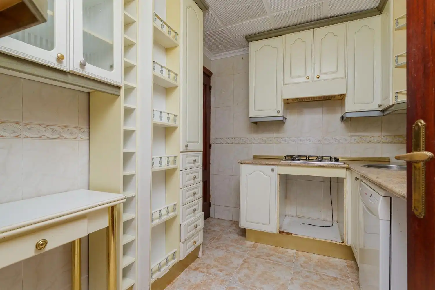 Cocina de Piso en venta en Madrid con Calefacción, Jardín privado y Parquet