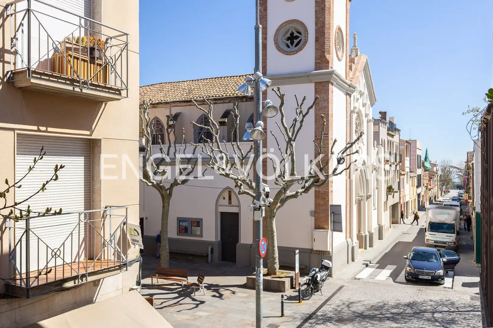 Vista exterior de Piso en venta en Matadepera con Aire acondicionado, Calefacción y Parquet