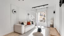 Living room of Flat for sale in  Barcelona Capital  with Air Conditioner, Heating and Balcony