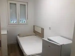 Schlafzimmer von Wohnung zur untervermieten in Móstoles mit Heizung, Möbliert und Ofen