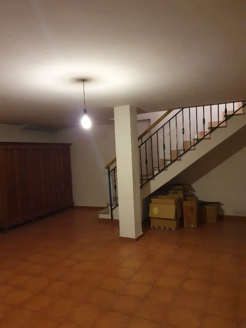 Casa o xalet en venda en Baza amb Calefacció, Moblat i Rentadora