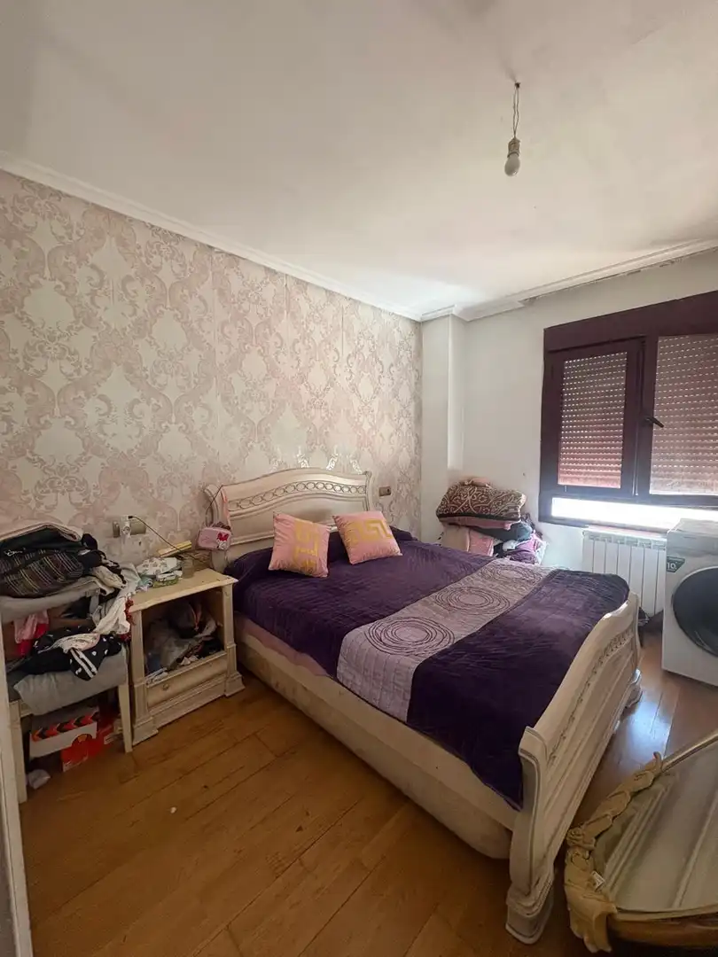 Habitación de Piso en venta en Salamanca con Calefacción, Terraza y Trastero