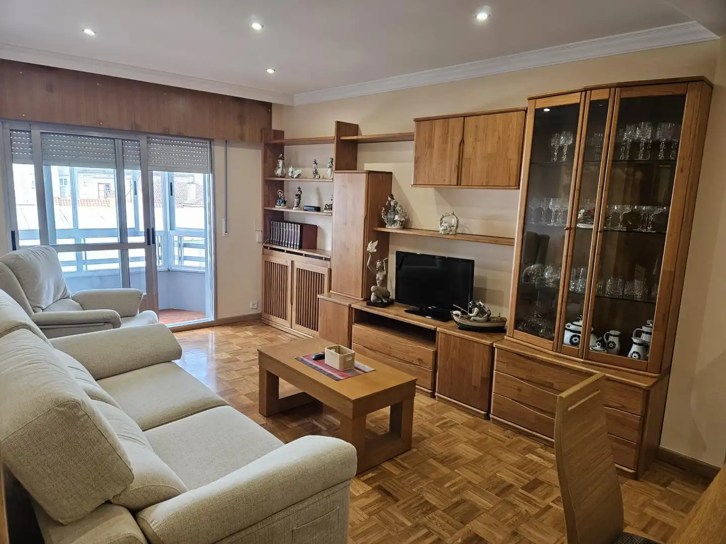 Sala d'estar de Pis en venda en Vilagarcía de Arousa amb Calefacció, Terrassa i Balcó