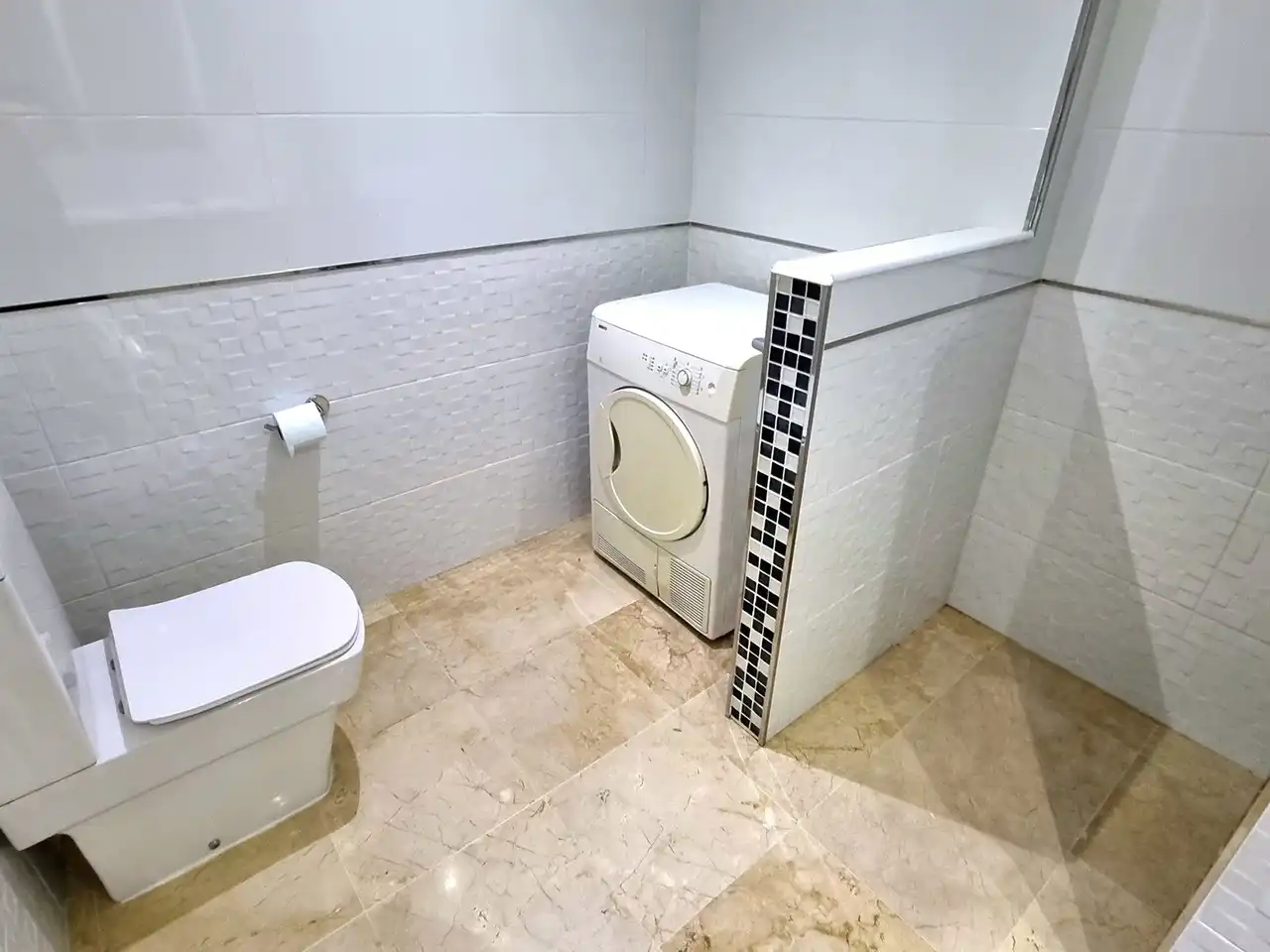 Baño de Apartamento en venta en Mijas con Aire acondicionado, Terraza y Piscina