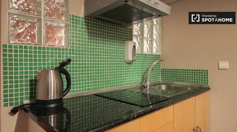 Foto 5 de Pis de lloguer a El Raval, Barcelona