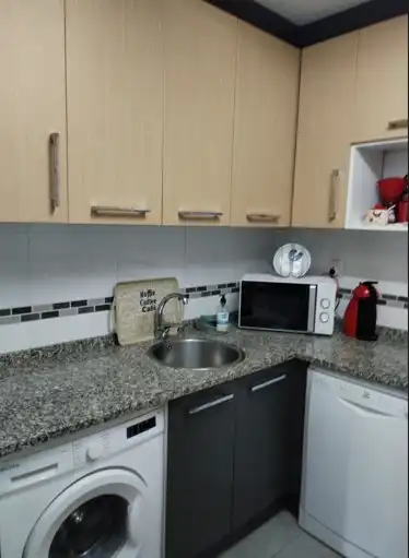 Cuina de Pis en venda en Gijón  amb Calefacció, Parquet i Traster