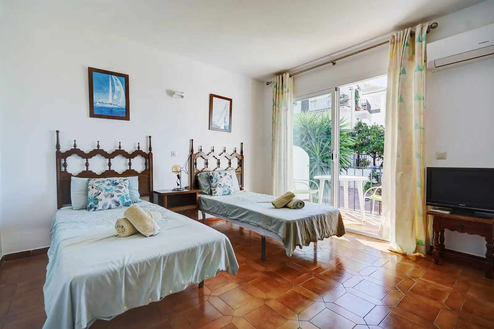 Habitación de Casa adosada en venta en Marbella con Aire acondicionado, Terraza y Amueblado