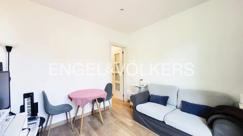 Foto 3 de Apartament de lloguer a El Camp de l'Arpa del Clot,  Barcelona Capital