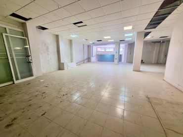 Local comercial en venda a Llevant