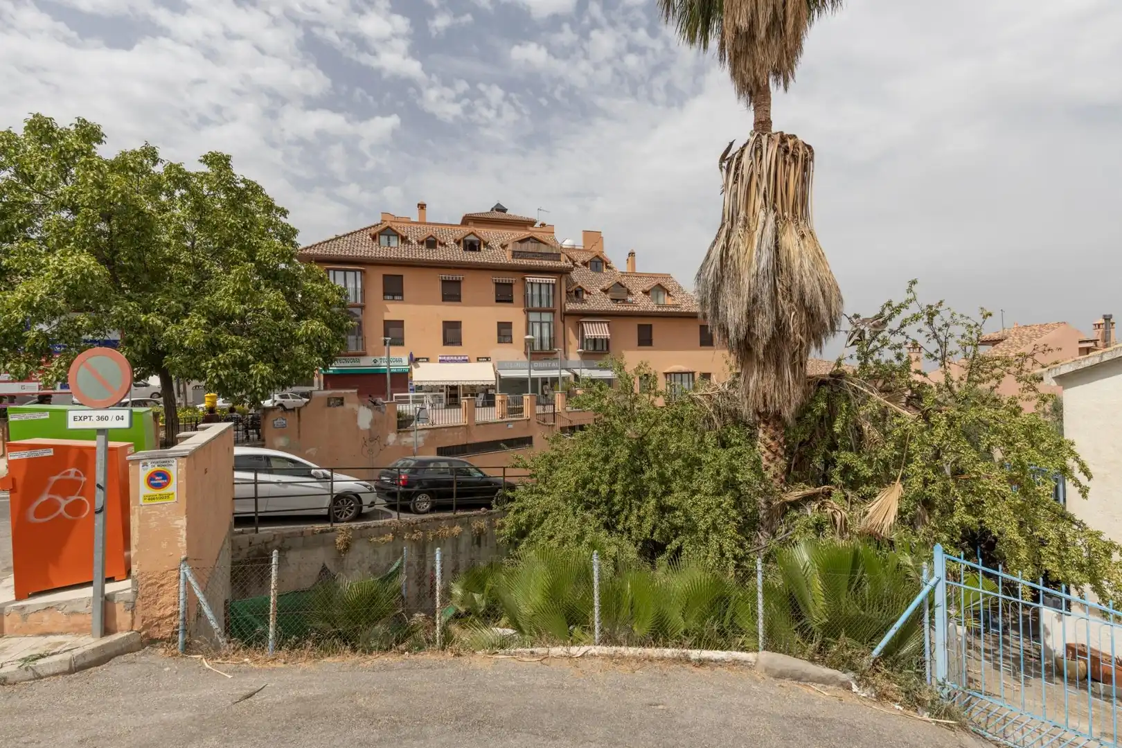 Vista exterior de Casa adosada en venda en Monachil amb Aire condicionat, Calefacció i Terrassa