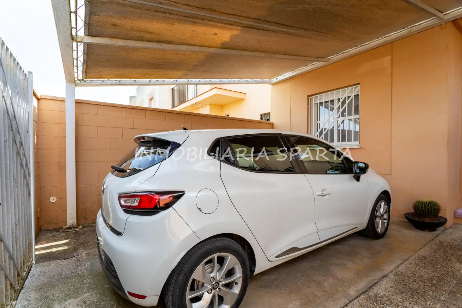 Parking of Detached homes for sale in Bollullos de la Mitación  with Air Conditioner, Terrace and Oven