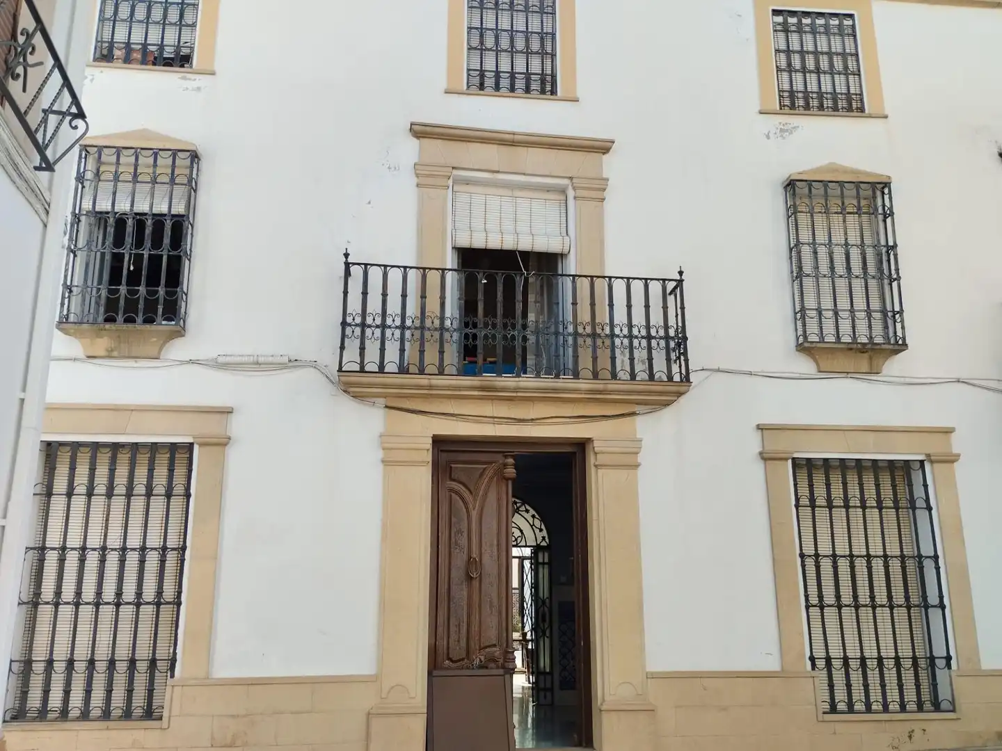 Vista exterior de Casa o xalet en venda en Porcuna amb Calefacció, Jardí privat i Terrassa