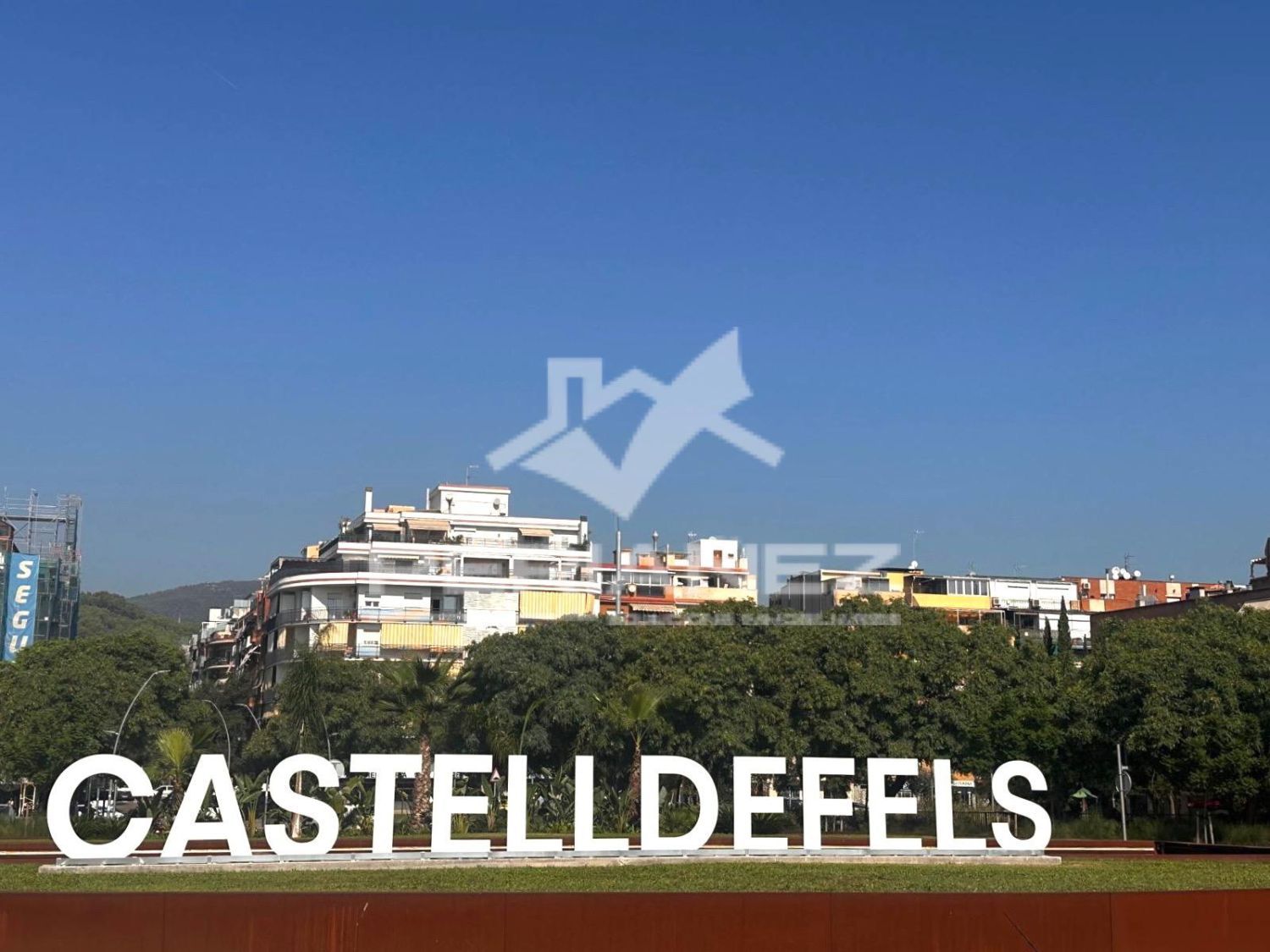 Pis en venda a Castell - Poble Vell