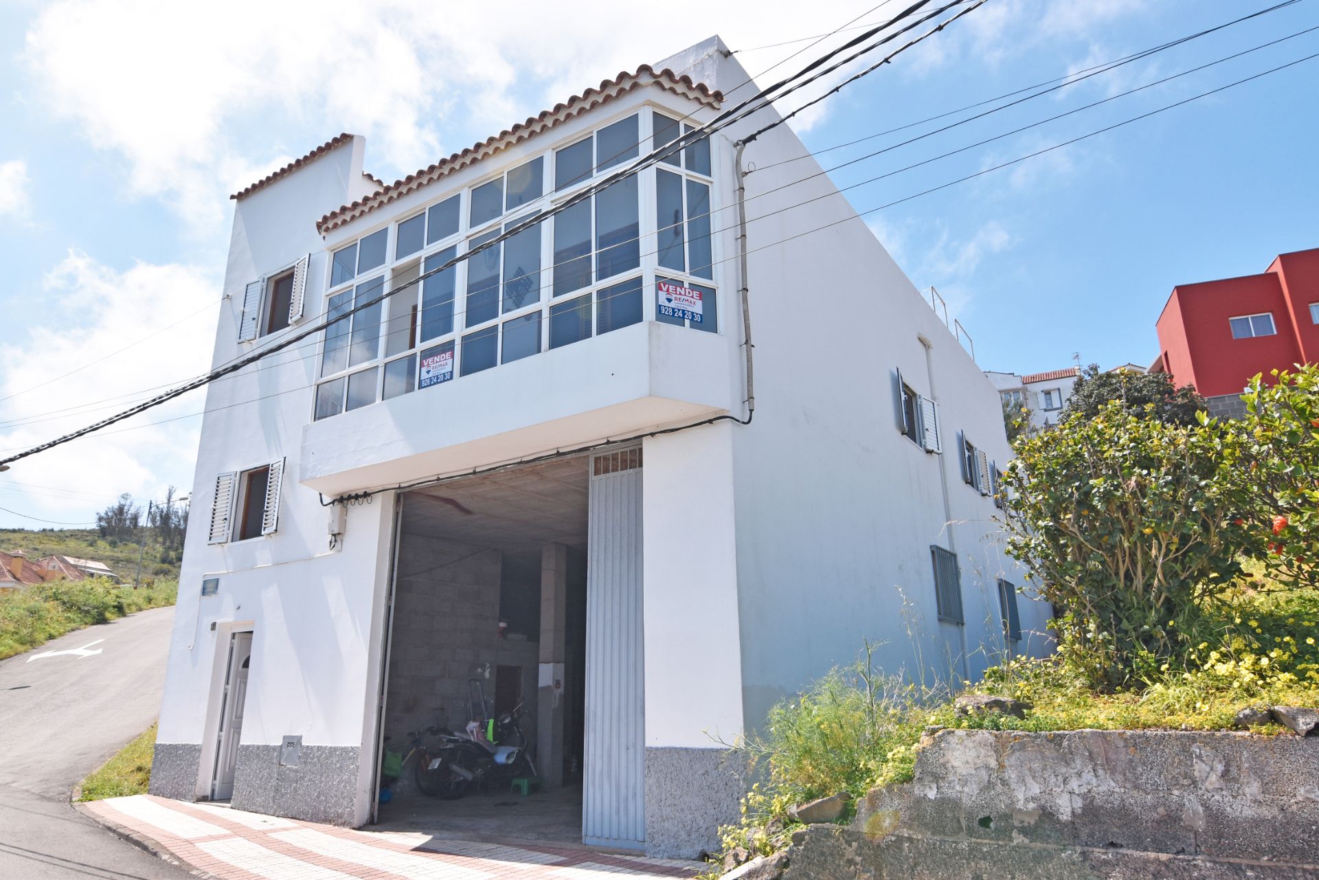 Vista exterior de Casa o xalet en venda en Firgas amb Jardí privat, Terrassa i Traster